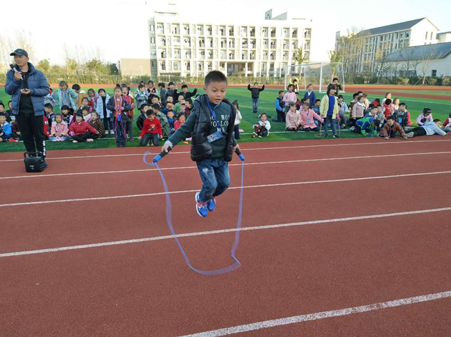 跳呀跳呀！